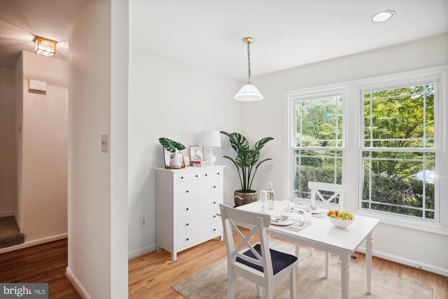 15632 Cliff Swallow Way