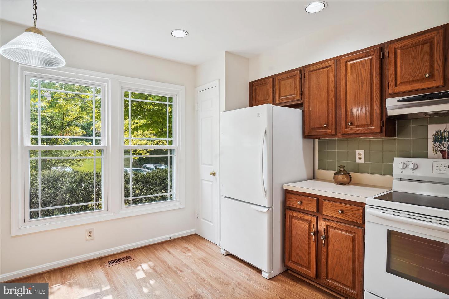 15632 Cliff Swallow Way