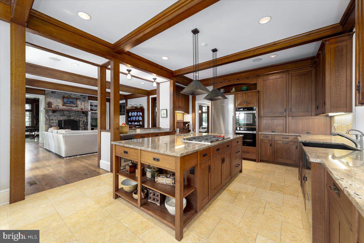11501 Dalyn Ter