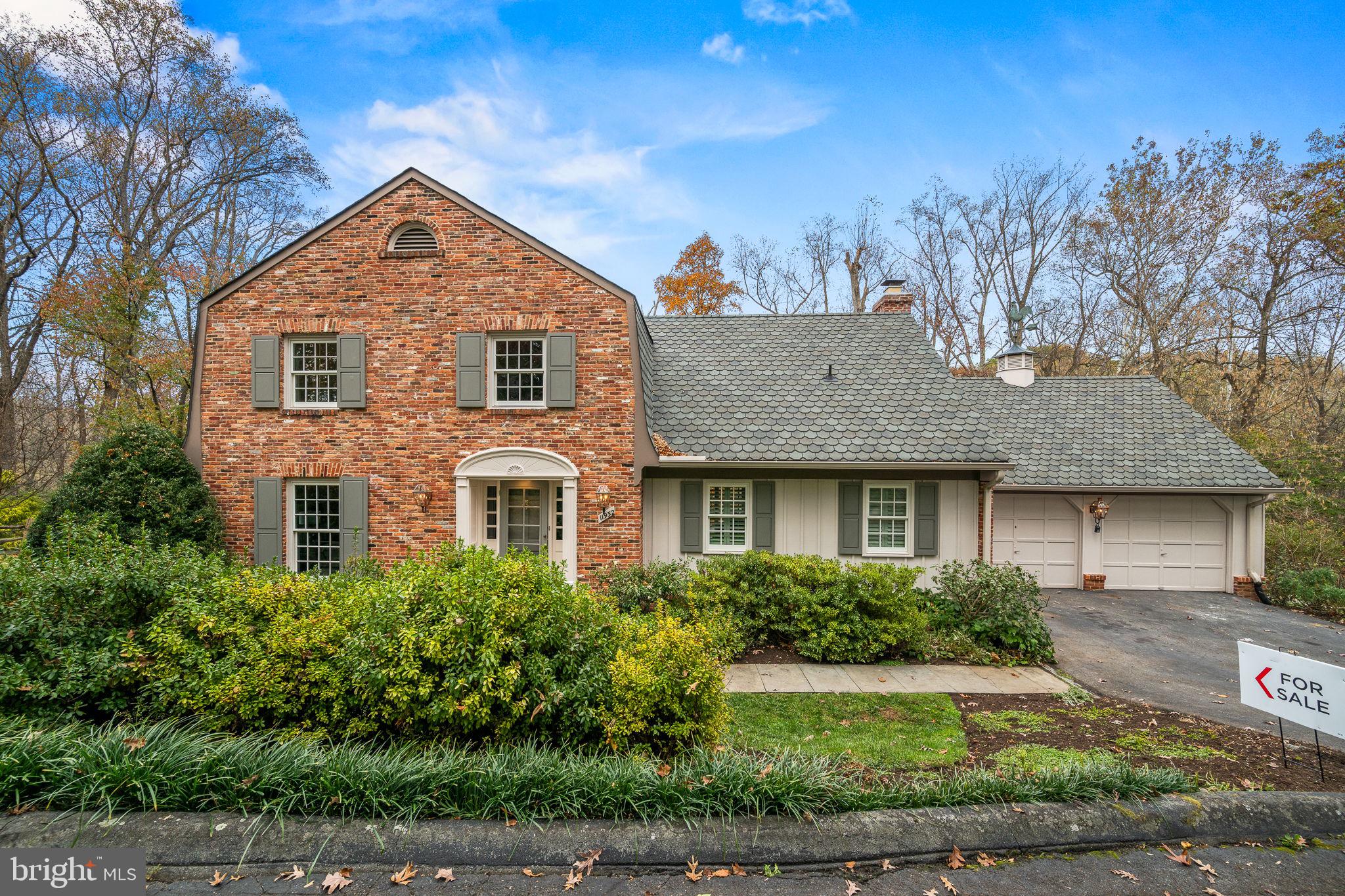 11932 Ledgerock Ct