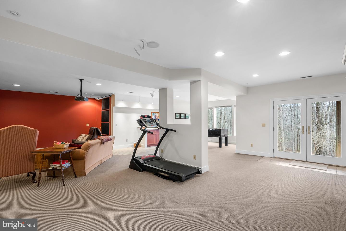 14035 Berryville Rd
