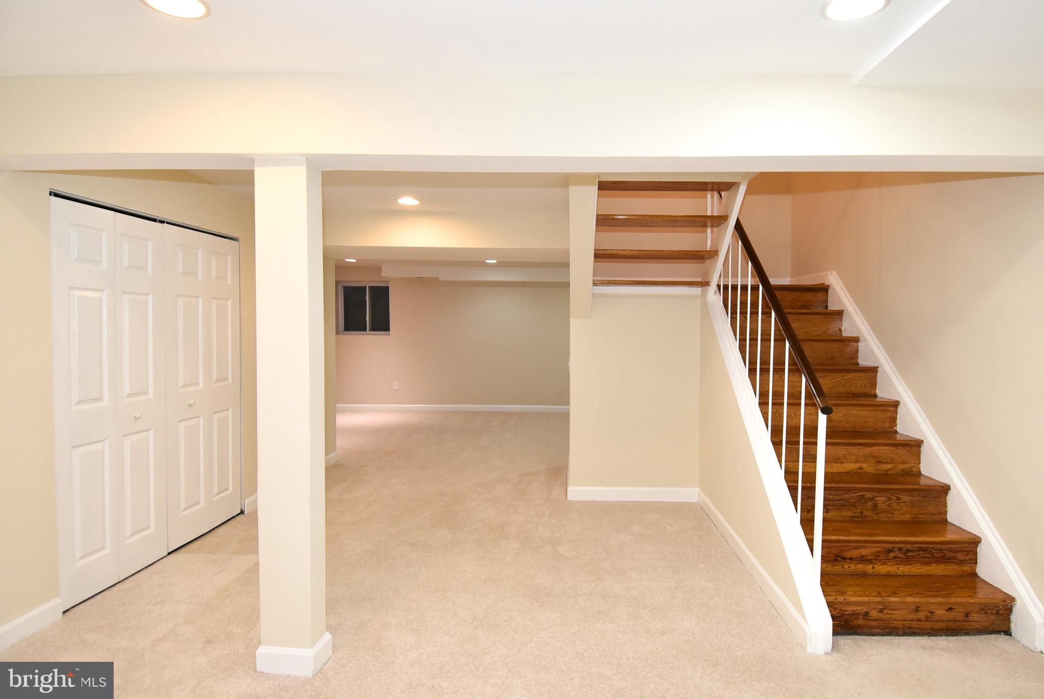 9233 Three Oaks Dr