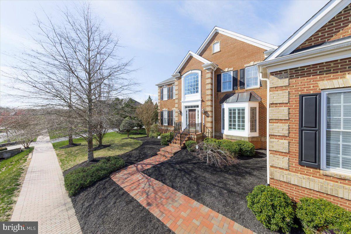 12214 Greenbriar Branch Dr
