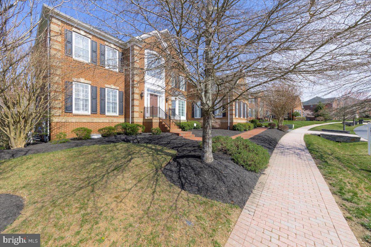 12214 Greenbriar Branch Dr