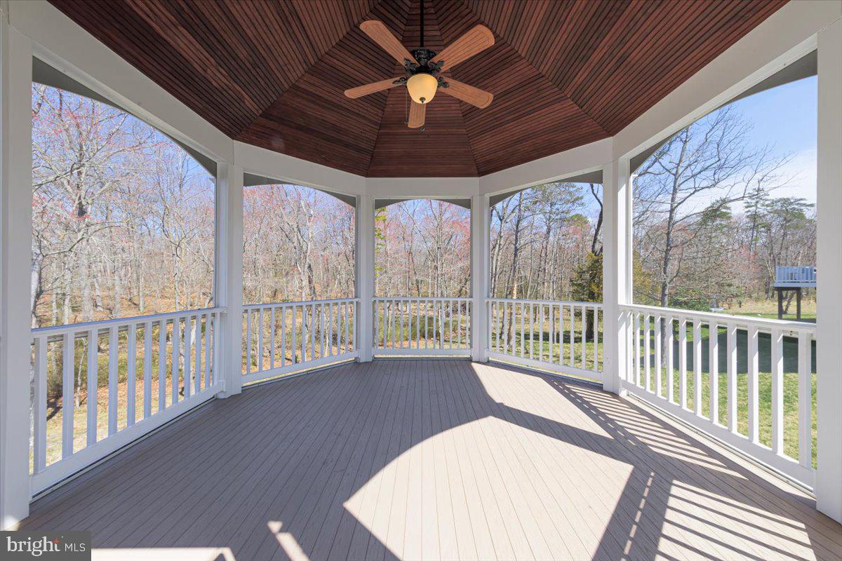 12214 Greenbriar Branch Dr