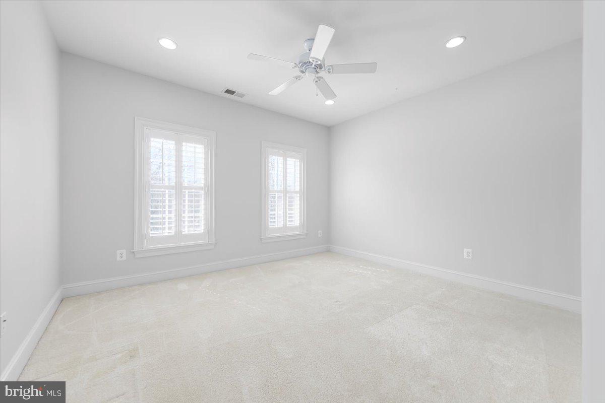 12214 Greenbriar Branch Dr