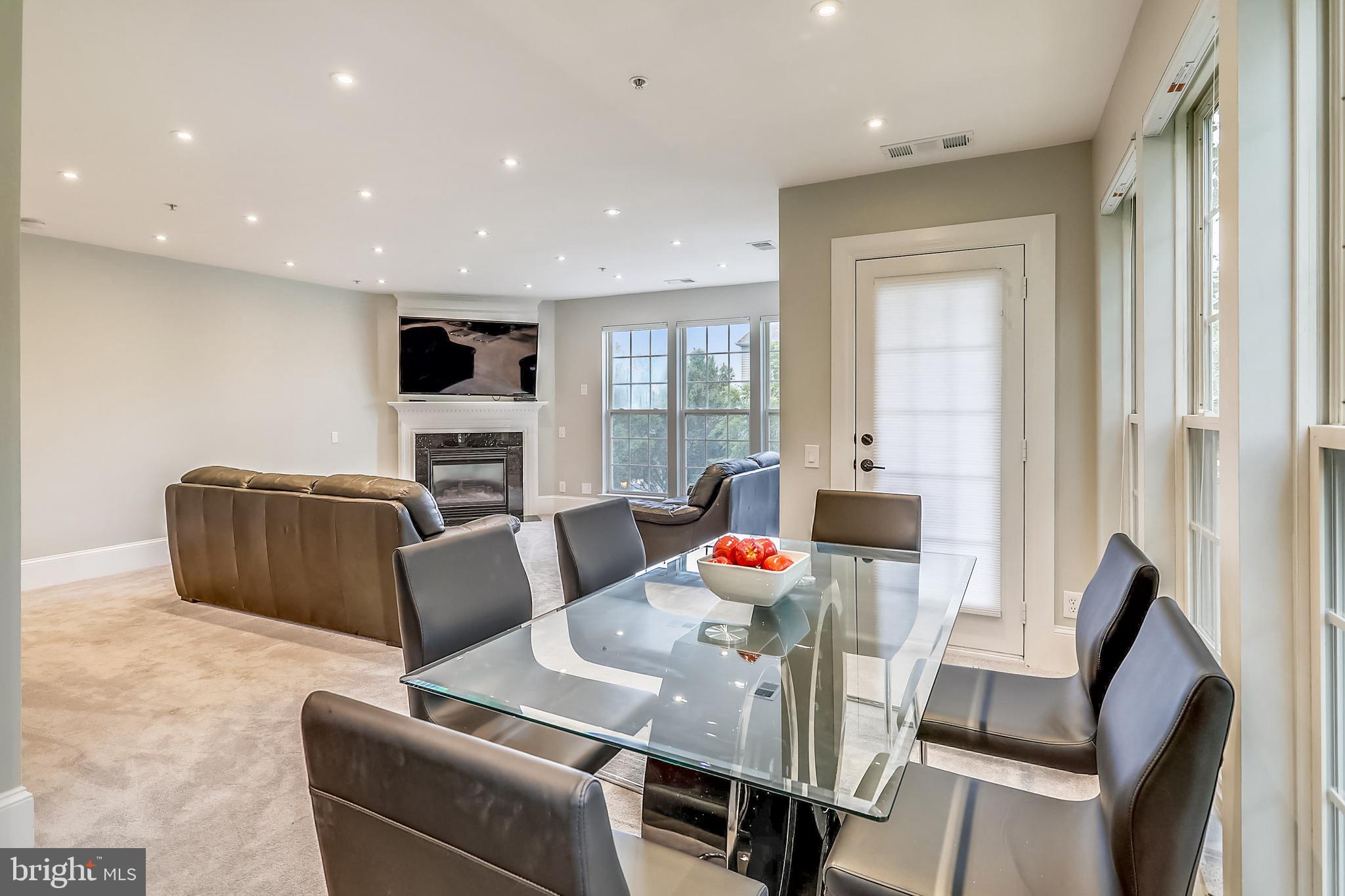 307-B Fallsgrove Dr