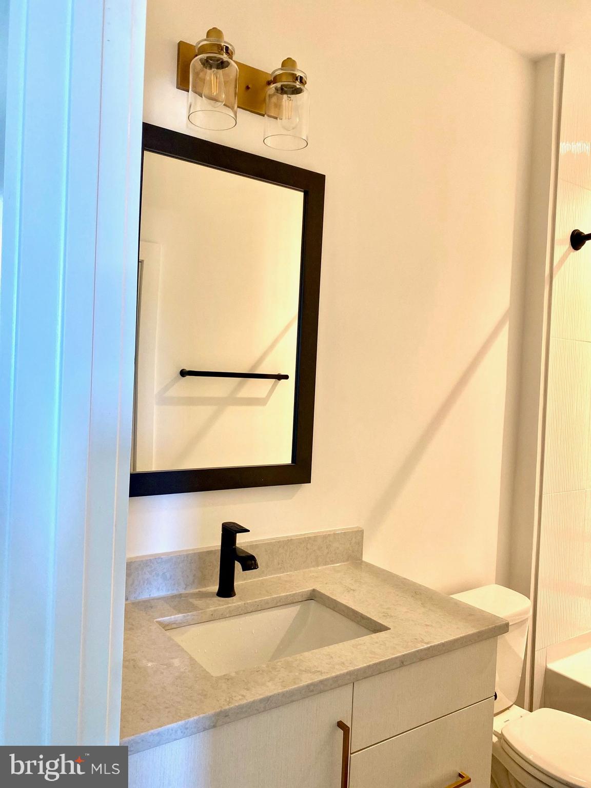 14940 Dispatch St #4