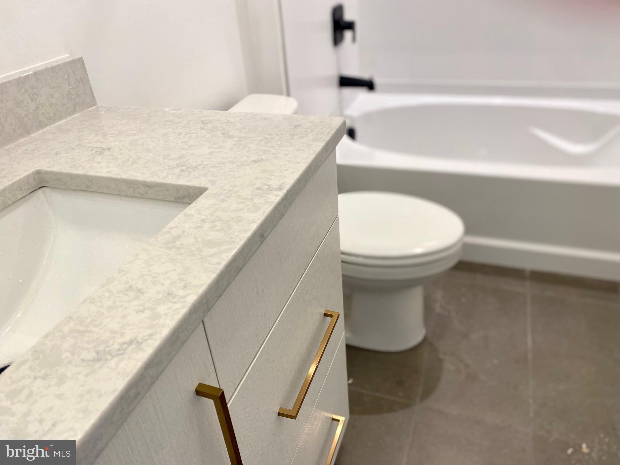 14940 Dispatch St #4