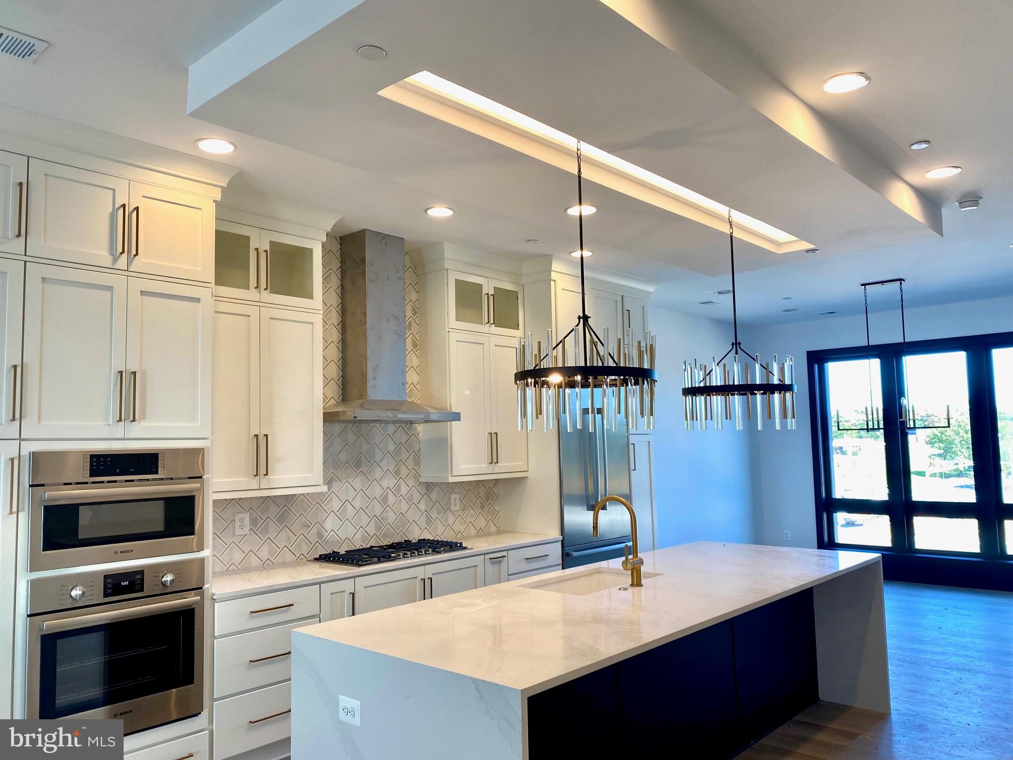 14940 Dispatch St #4