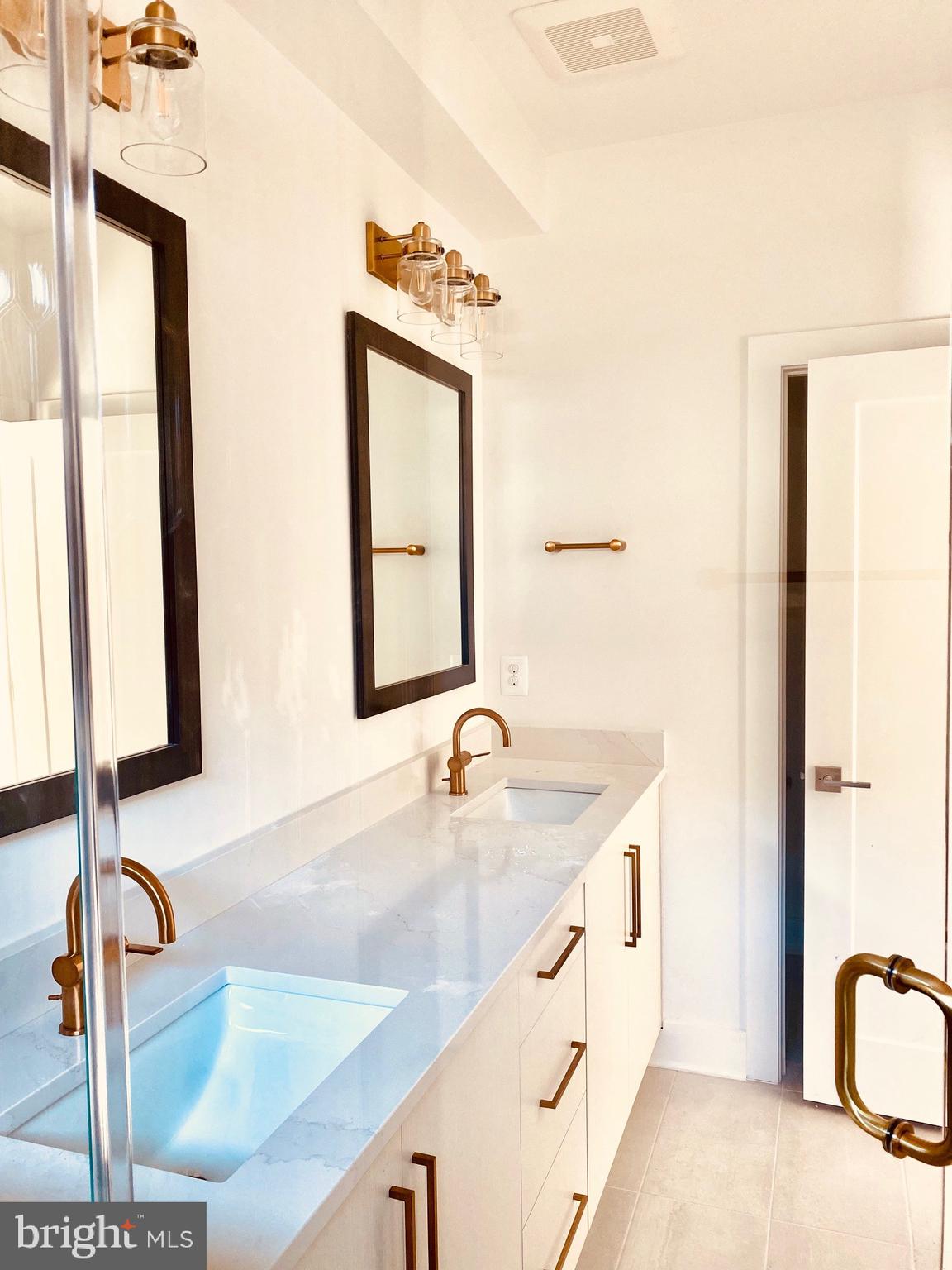 14940 Dispatch St #4