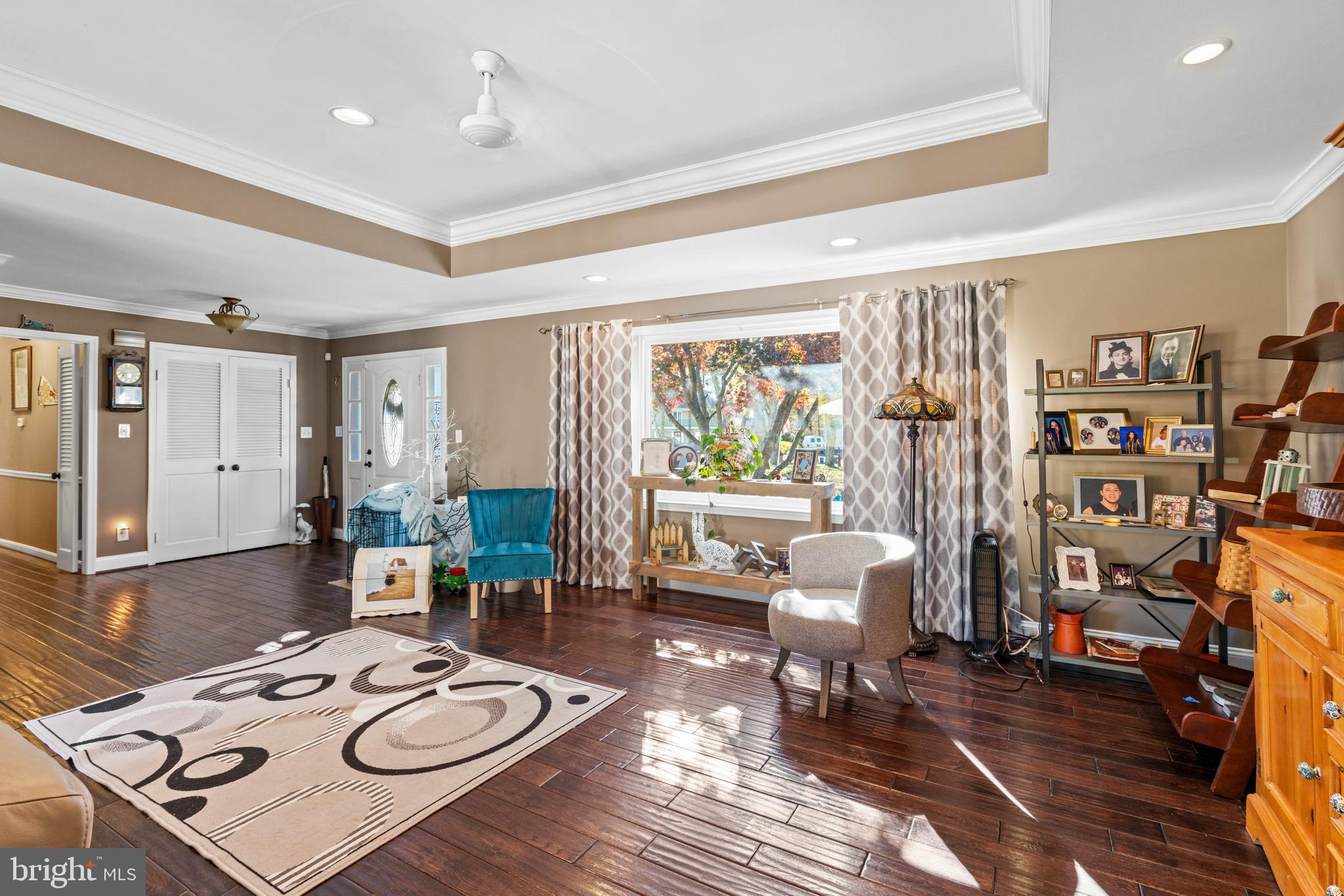 4533 Hornbeam Dr