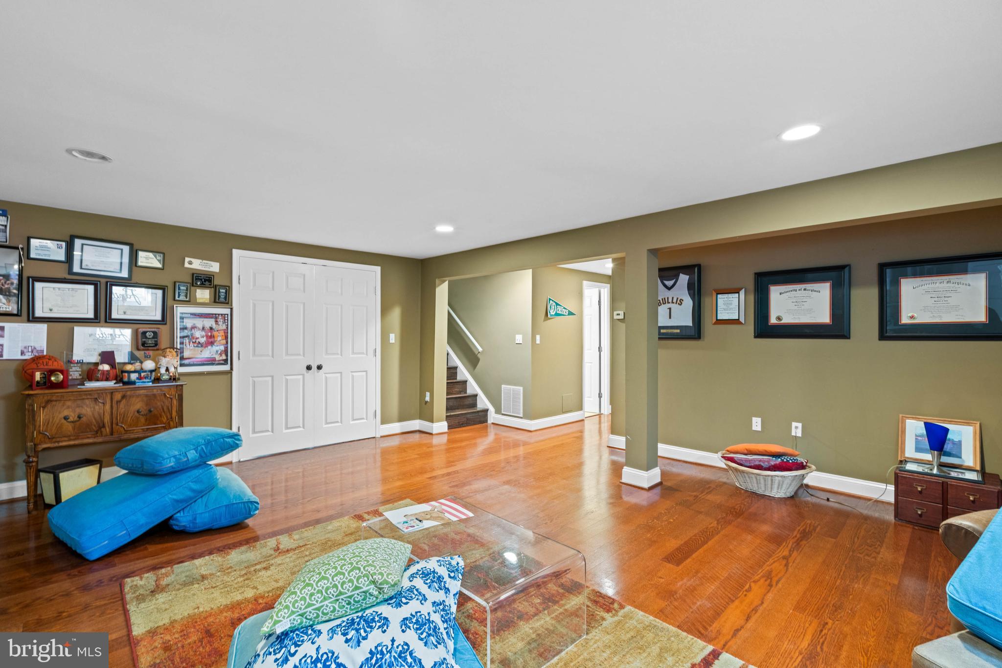 4533 Hornbeam Dr