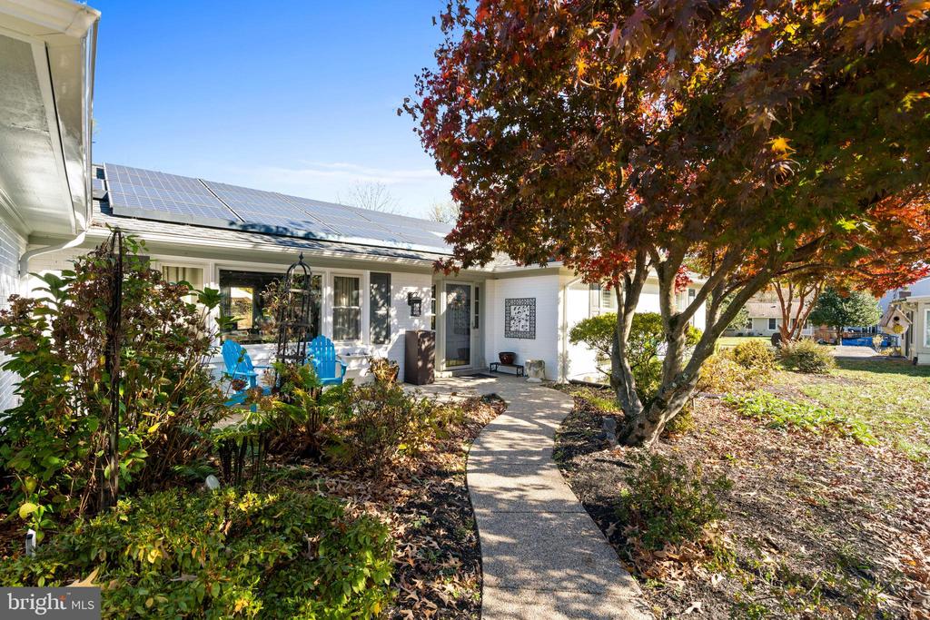 4533 Hornbeam Dr