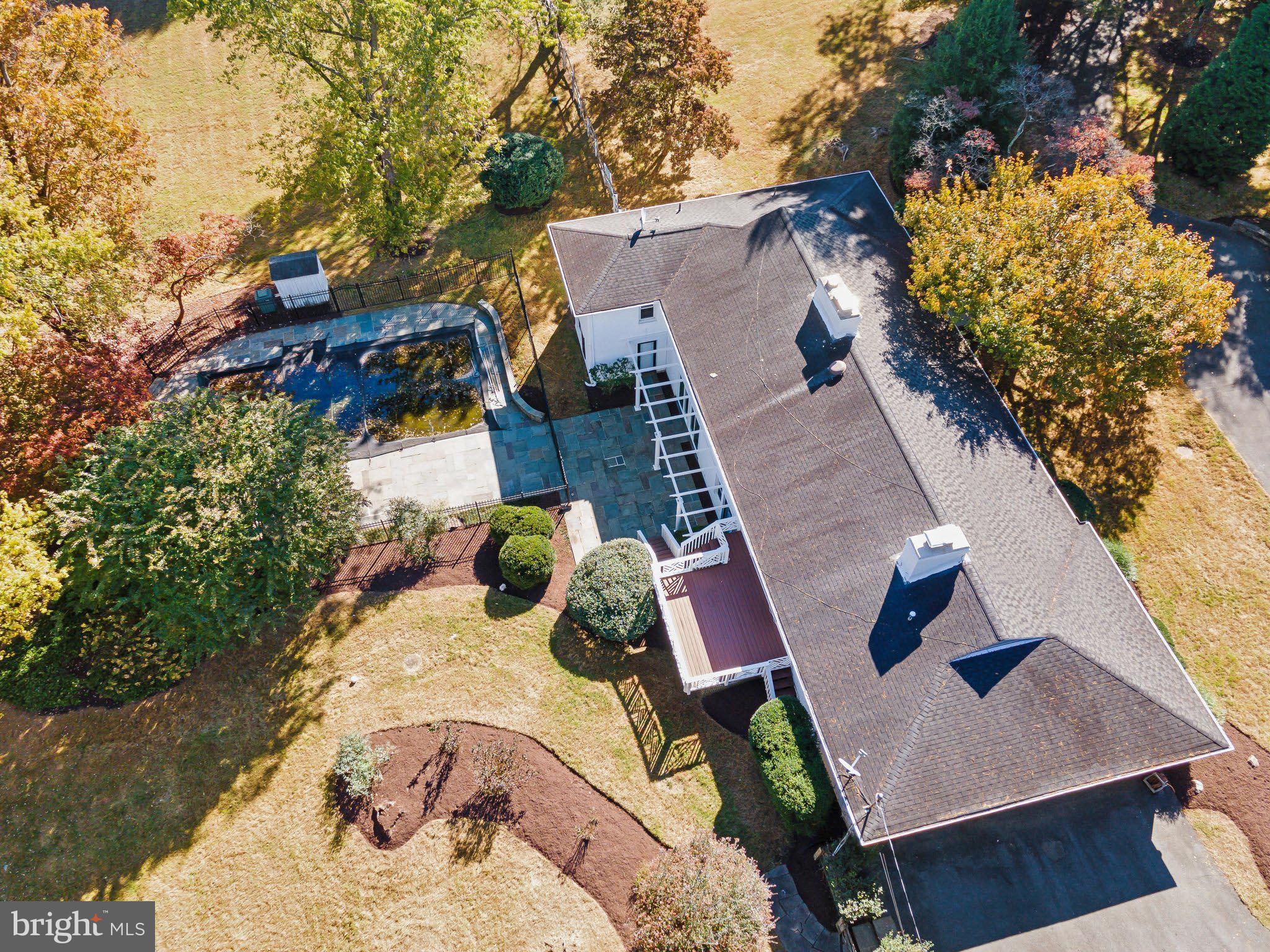 12727 River Rd