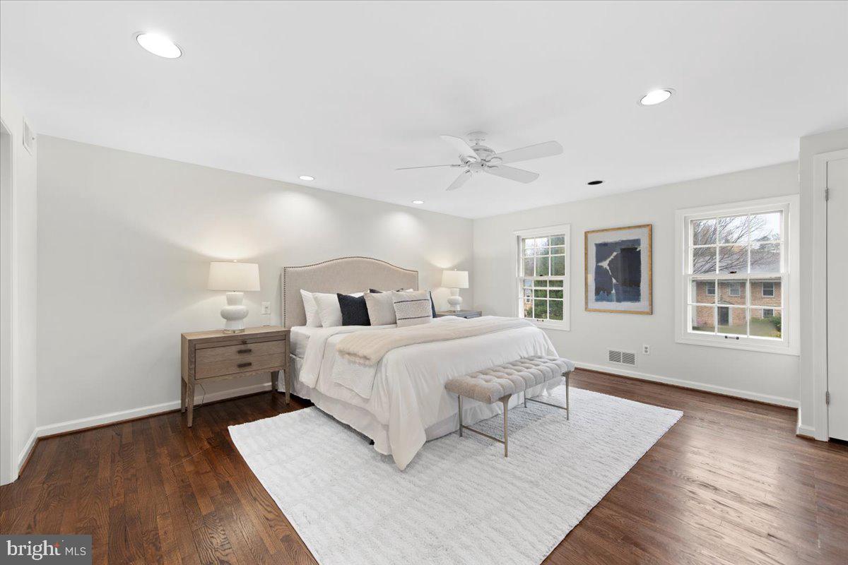 8708 Wandering Trail Dr