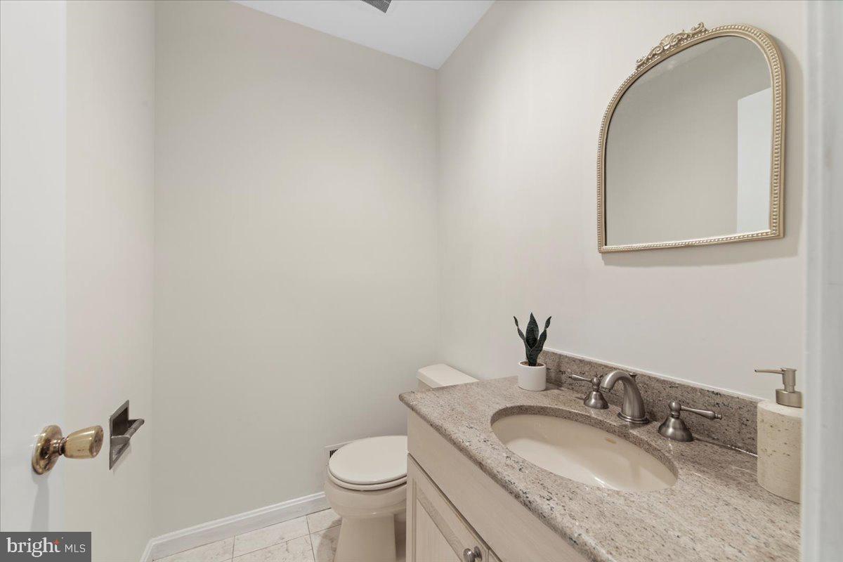 8708 Wandering Trail Dr