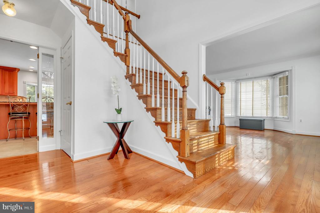 9 Morning Light Ct