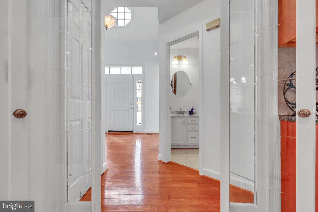 9 Morning Light Ct