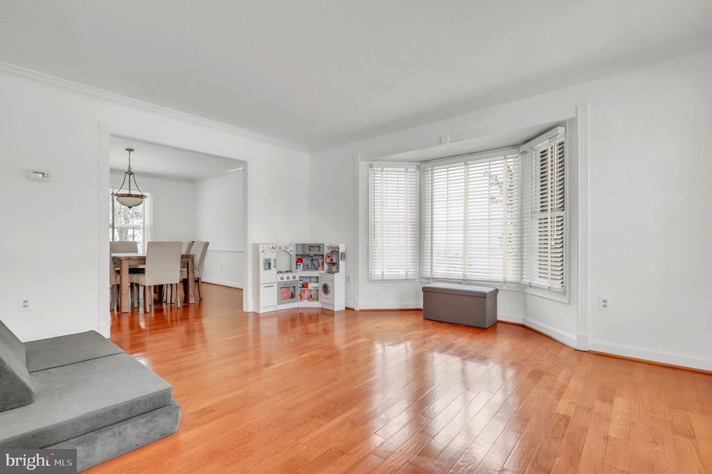 9 Morning Light Ct