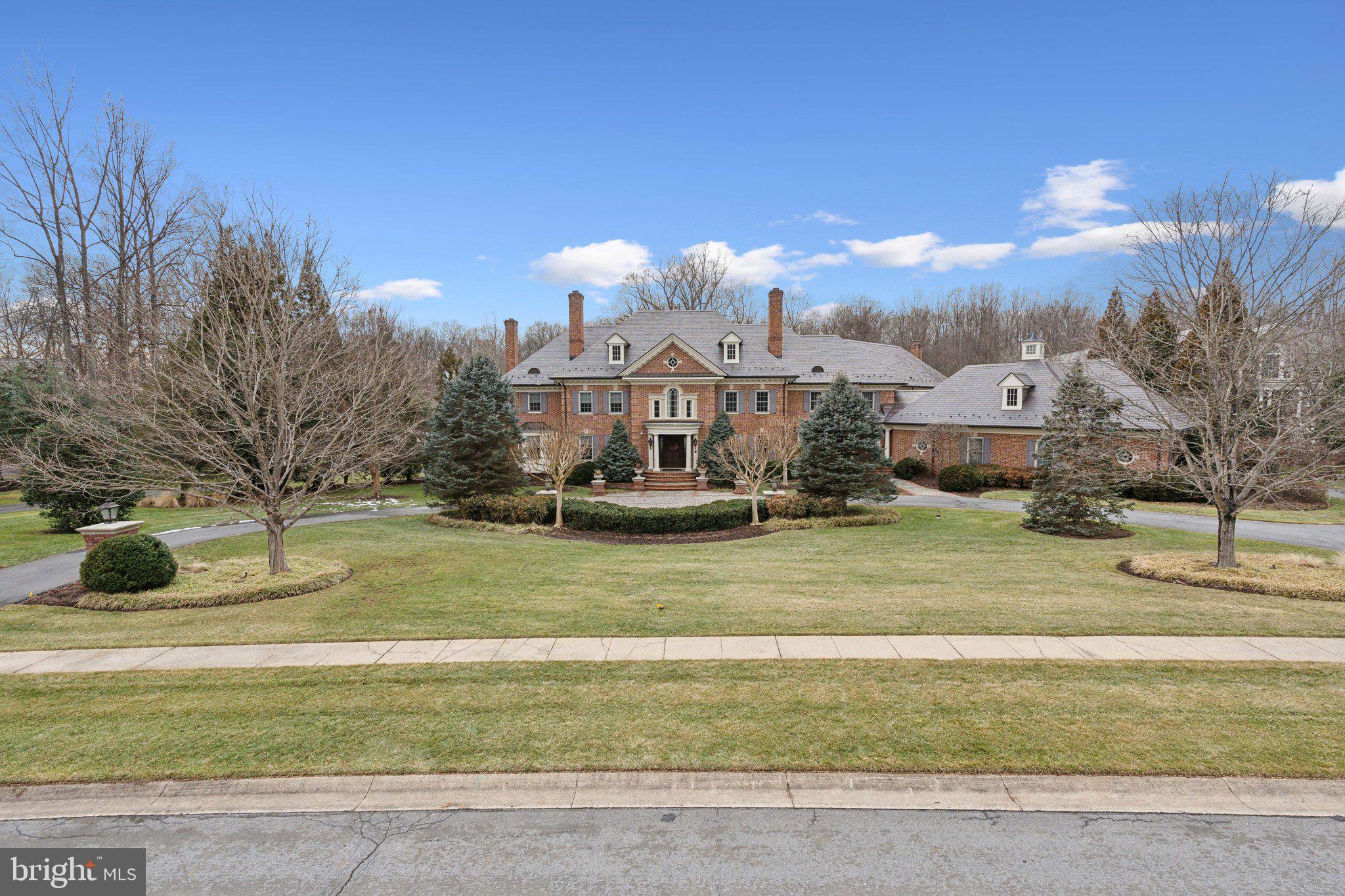 8609 Country Club Dr