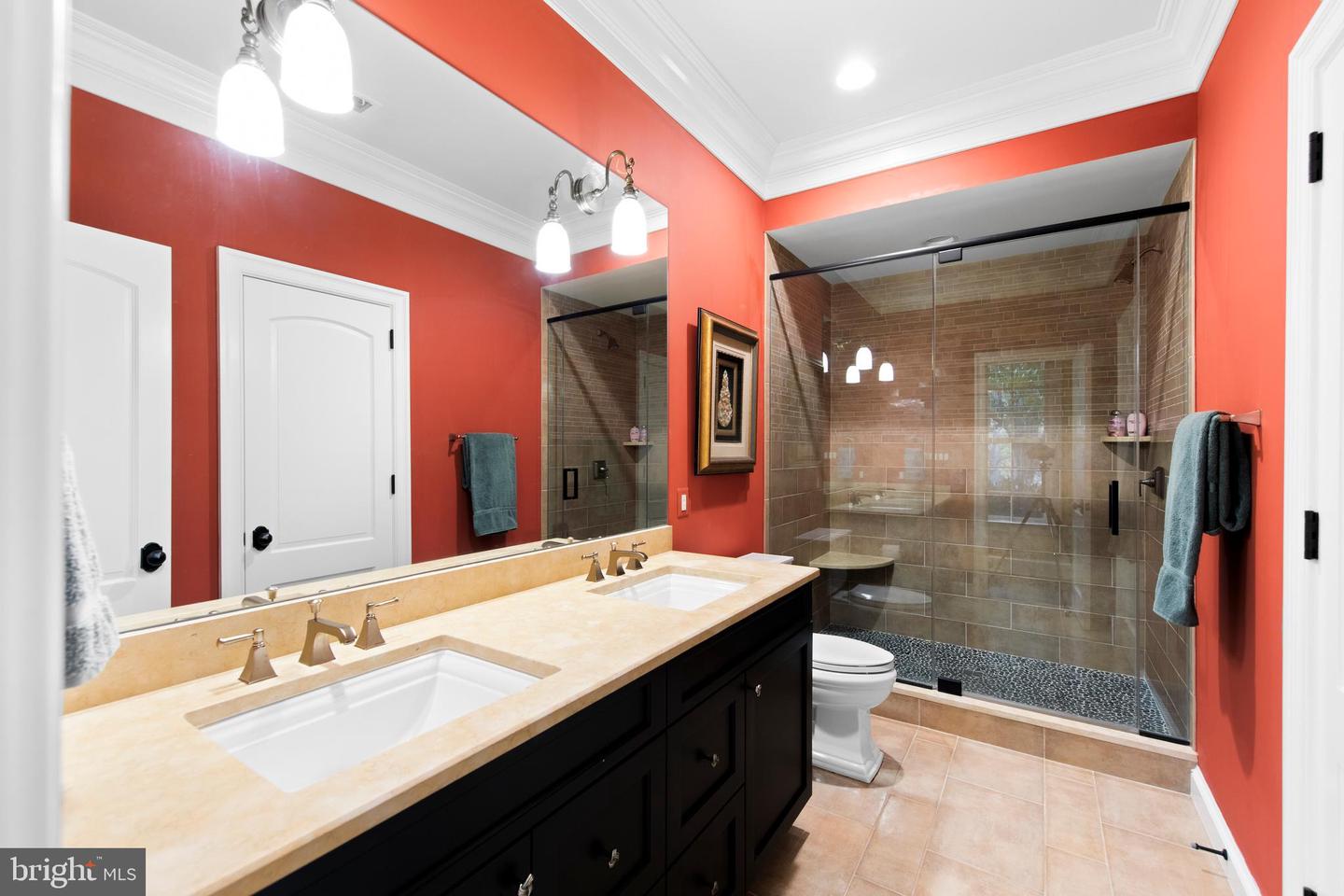 8609 Country Club Dr