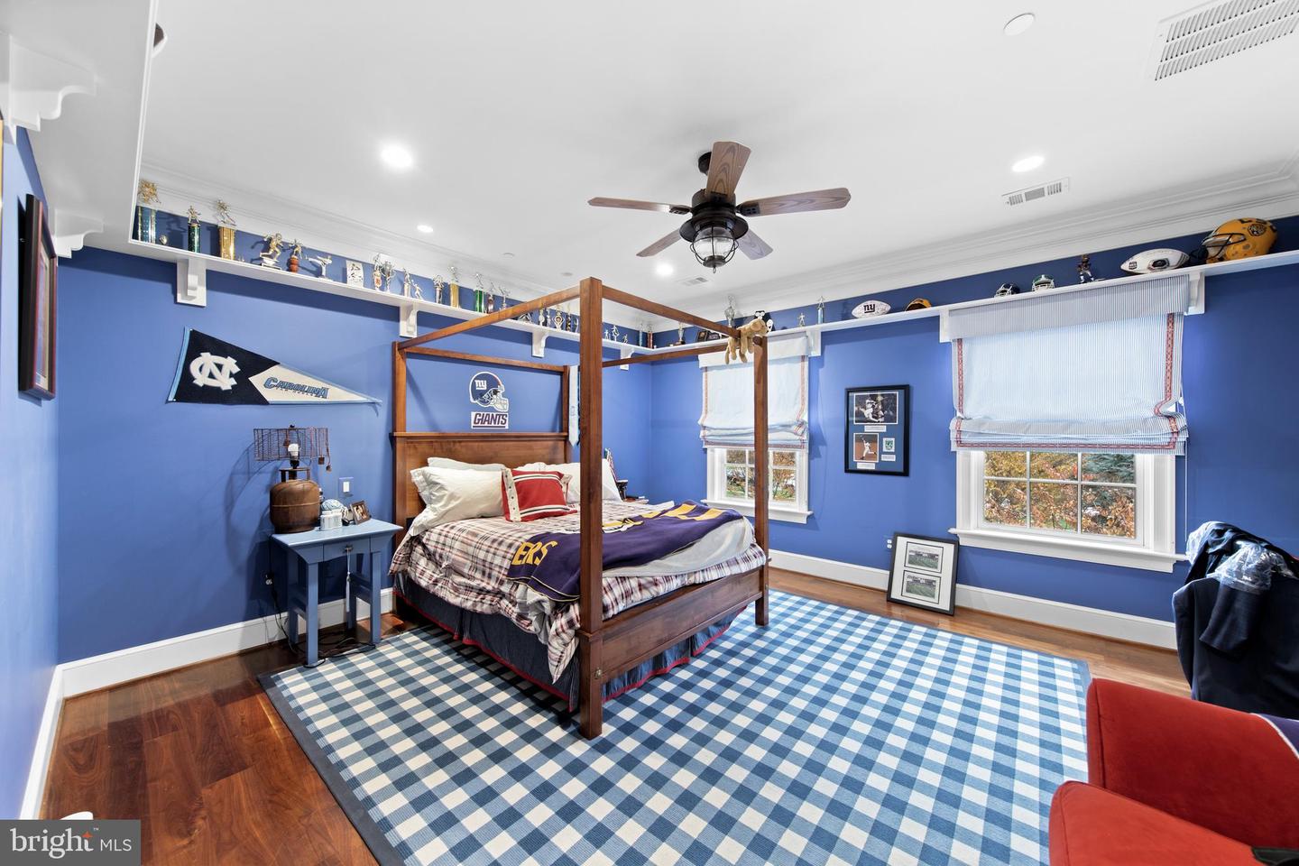 8609 Country Club Dr