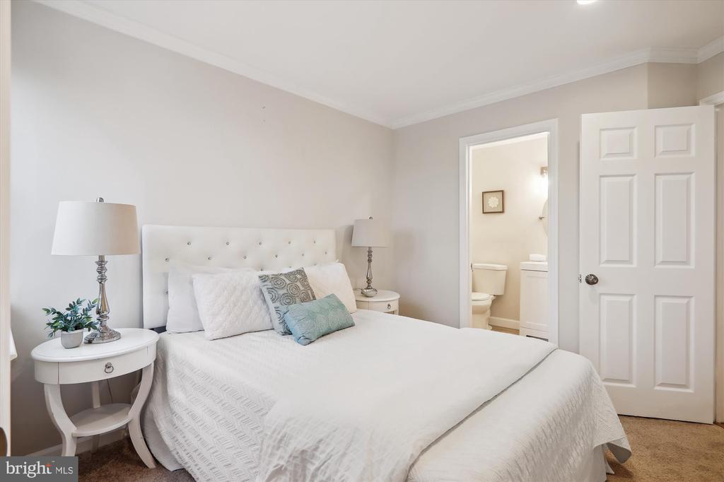 5804 Inman Park Cir #370
