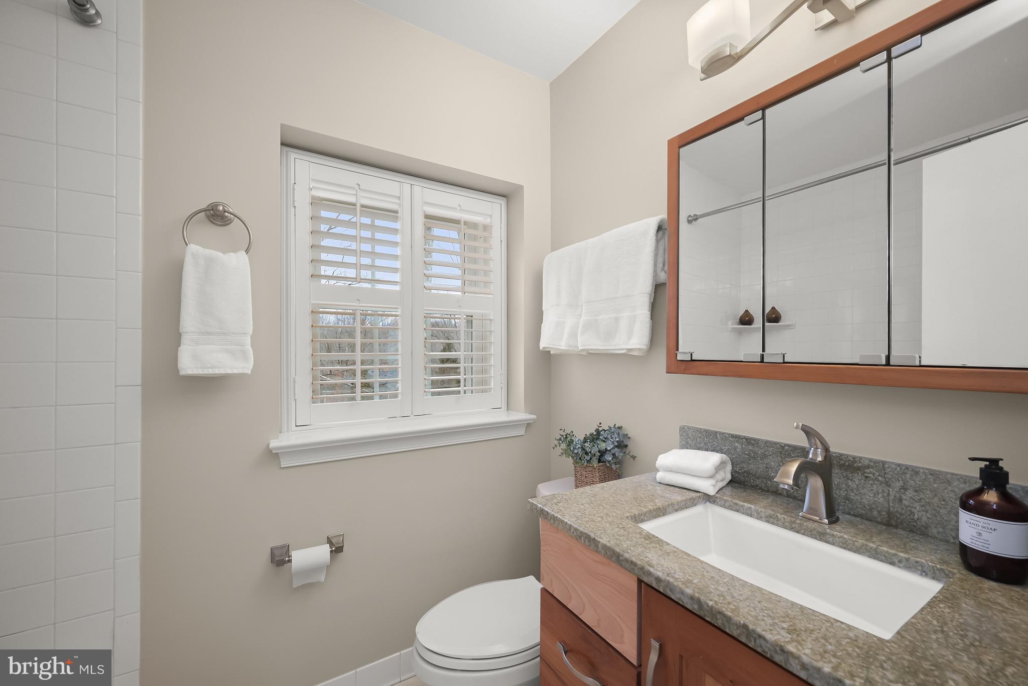 11832 Hunting Ridge Ct