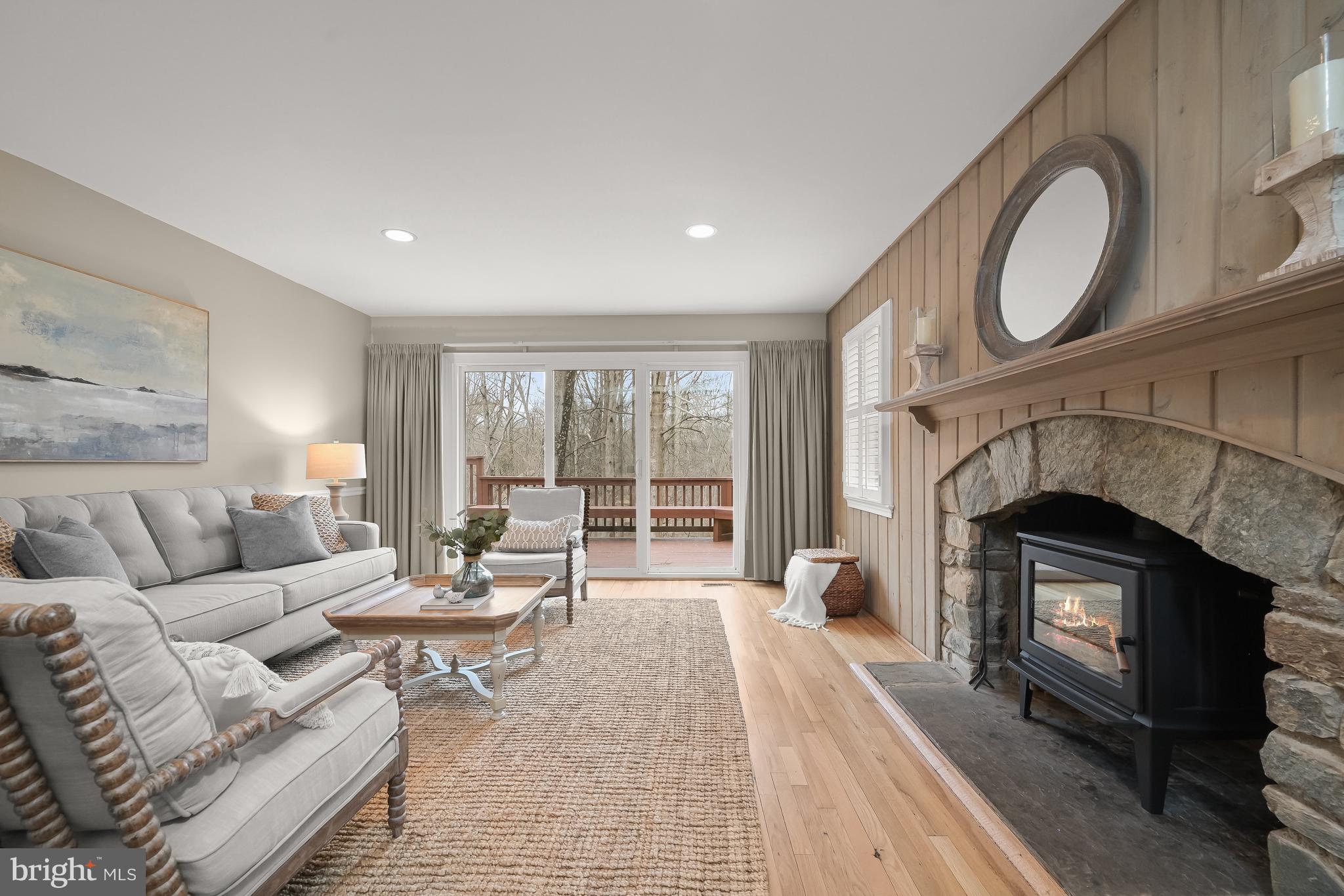 11832 Hunting Ridge Ct