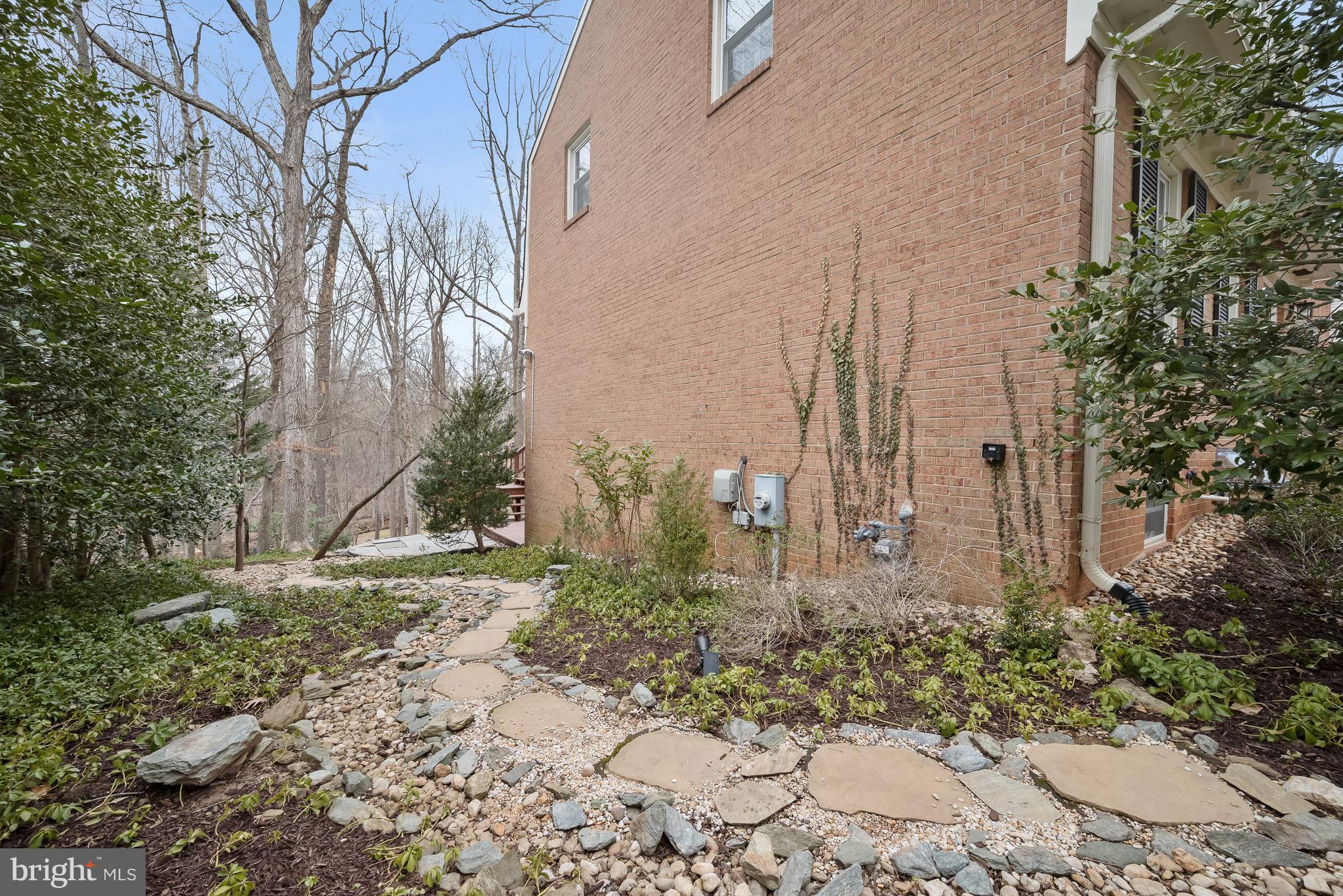 11832 Hunting Ridge Ct