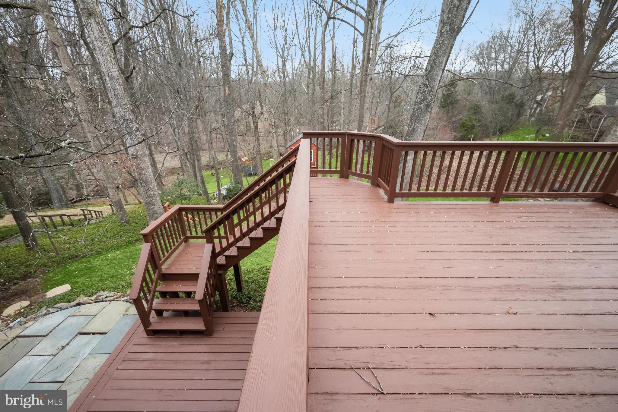 11832 Hunting Ridge Ct