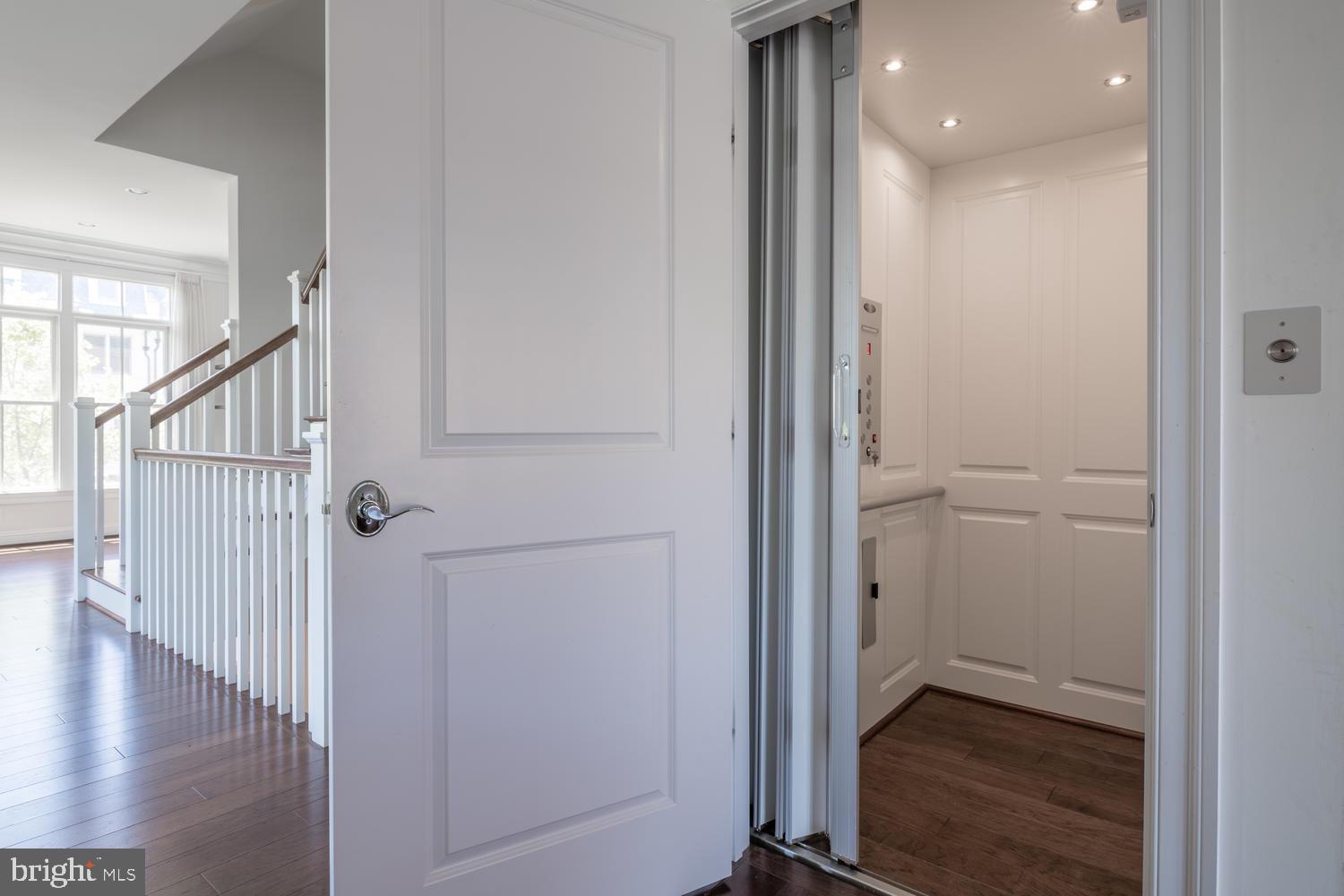 10861 SYMPHONY PARK DR