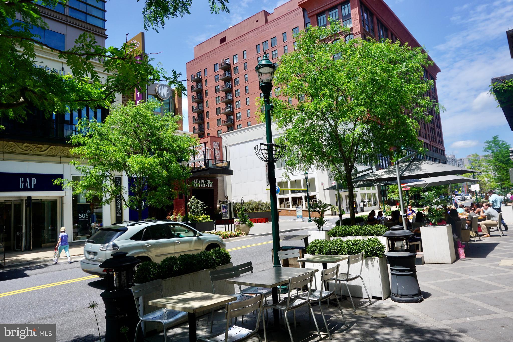 10861 SYMPHONY PARK DR