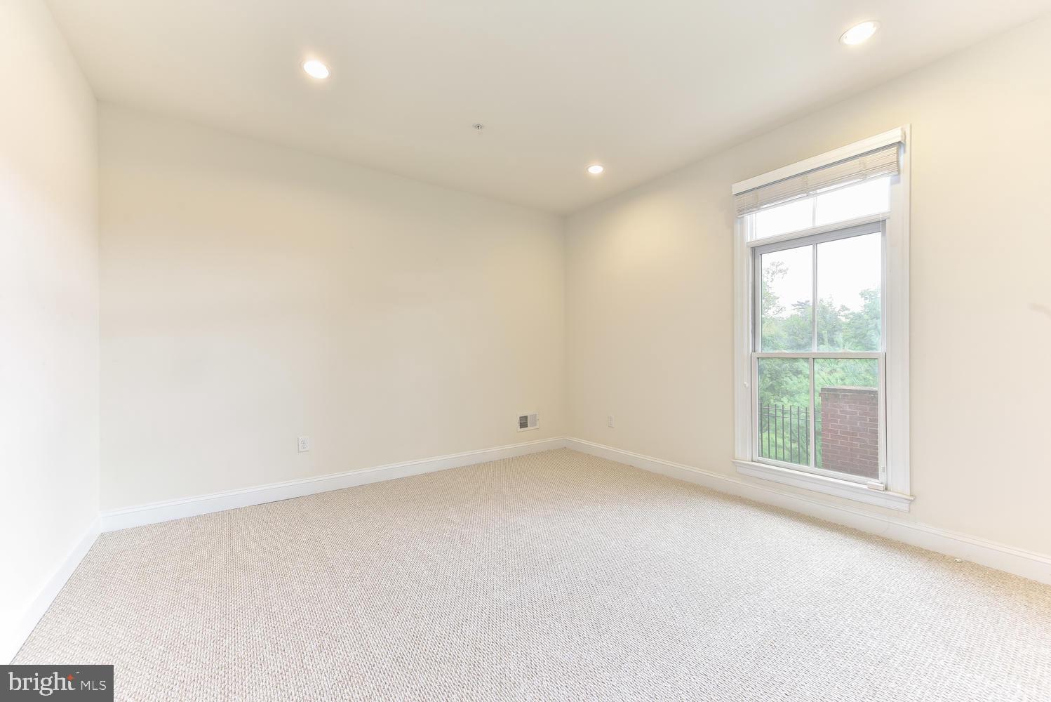 10861 SYMPHONY PARK DR