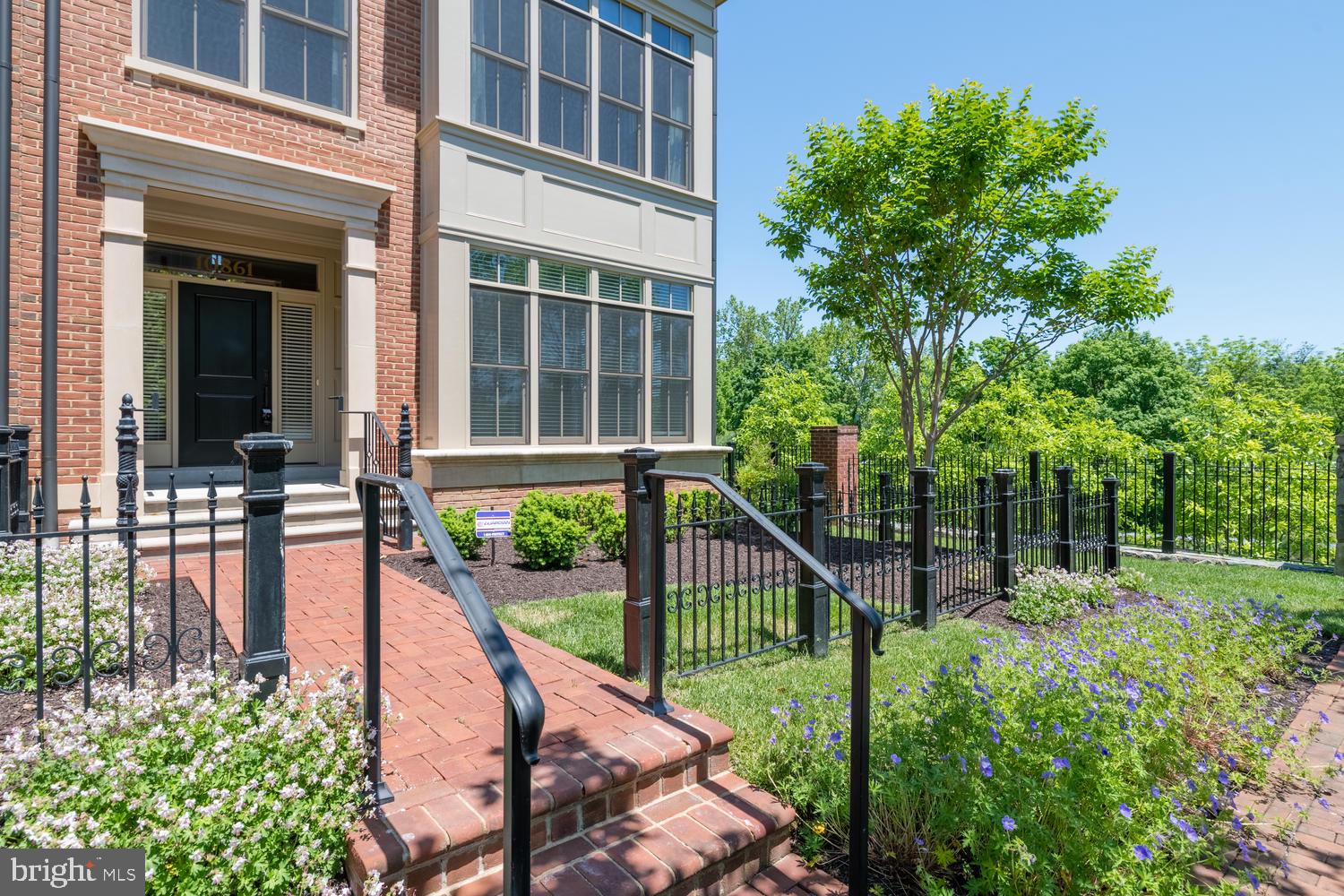 10861 SYMPHONY PARK DR