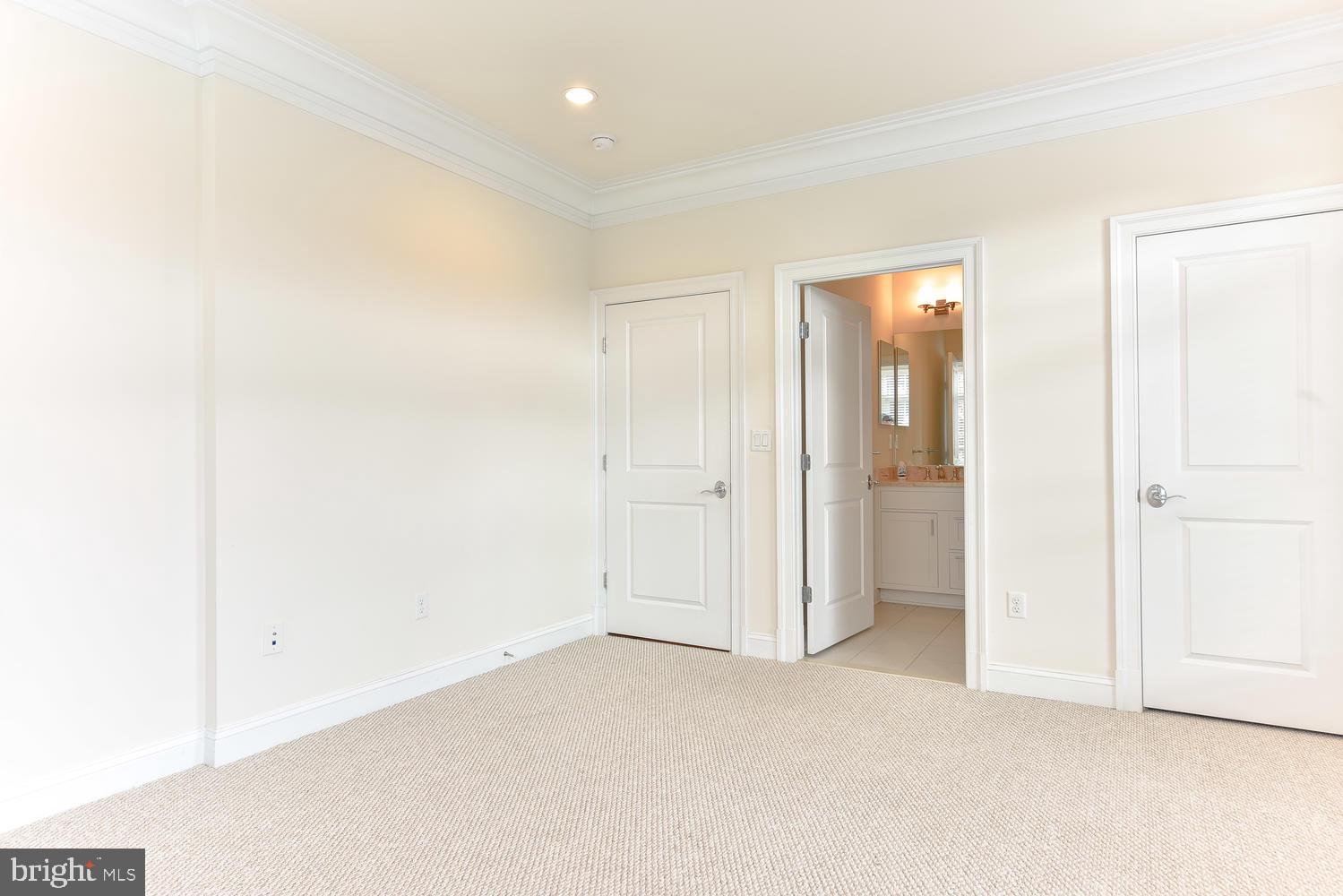 10861 SYMPHONY PARK DR