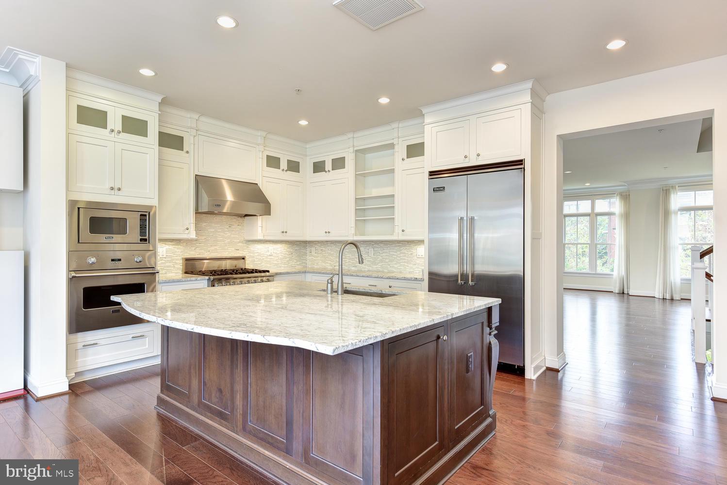 10861 SYMPHONY PARK DR