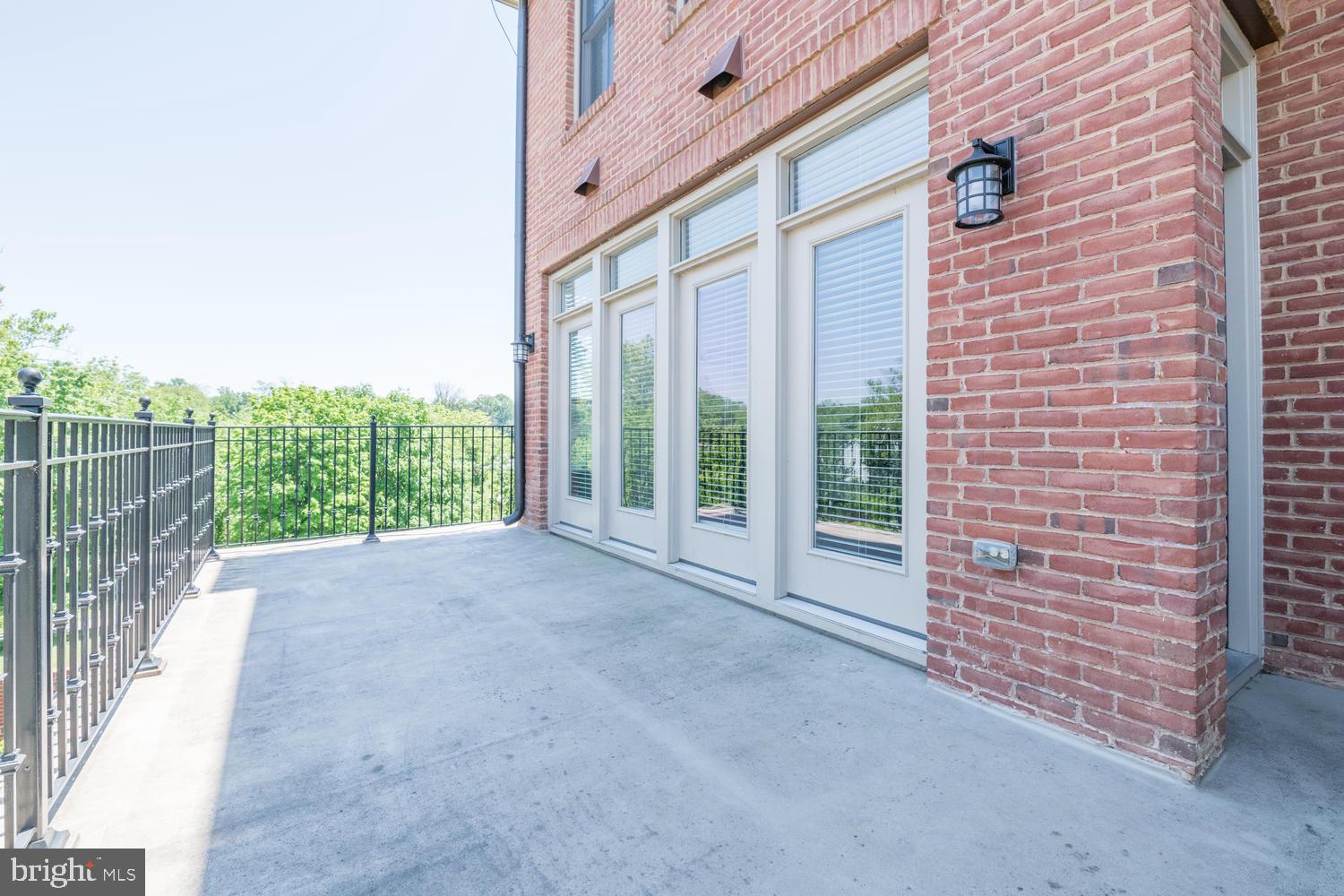 10861 SYMPHONY PARK DR