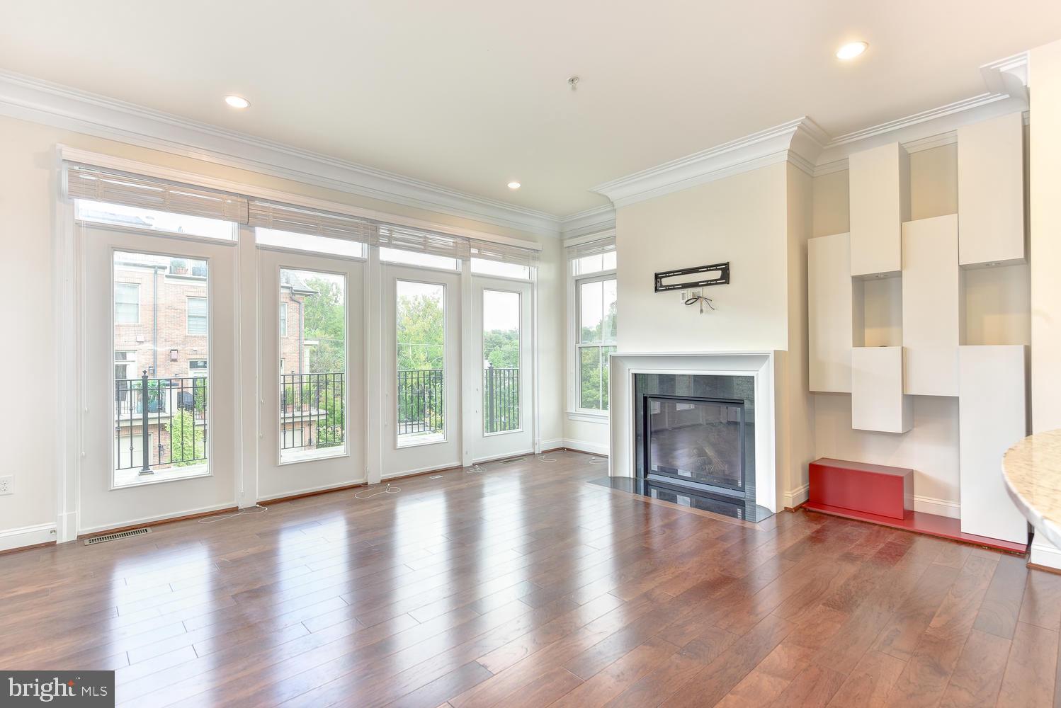 10861 SYMPHONY PARK DR