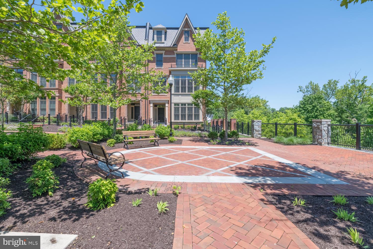 10861 SYMPHONY PARK DR