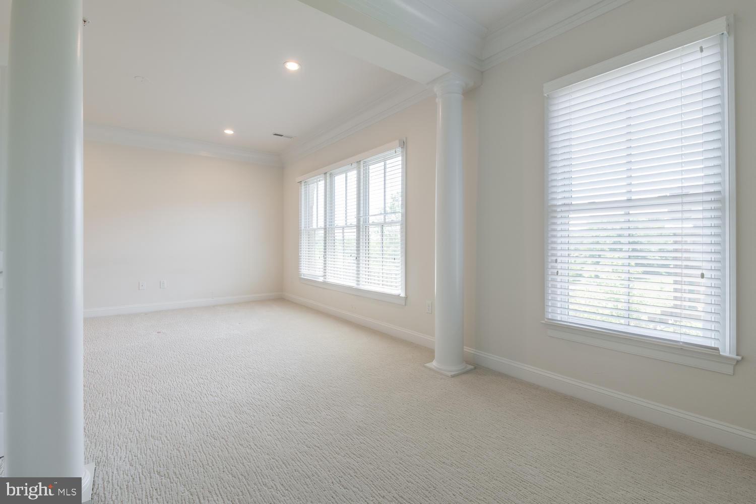 10861 SYMPHONY PARK DR