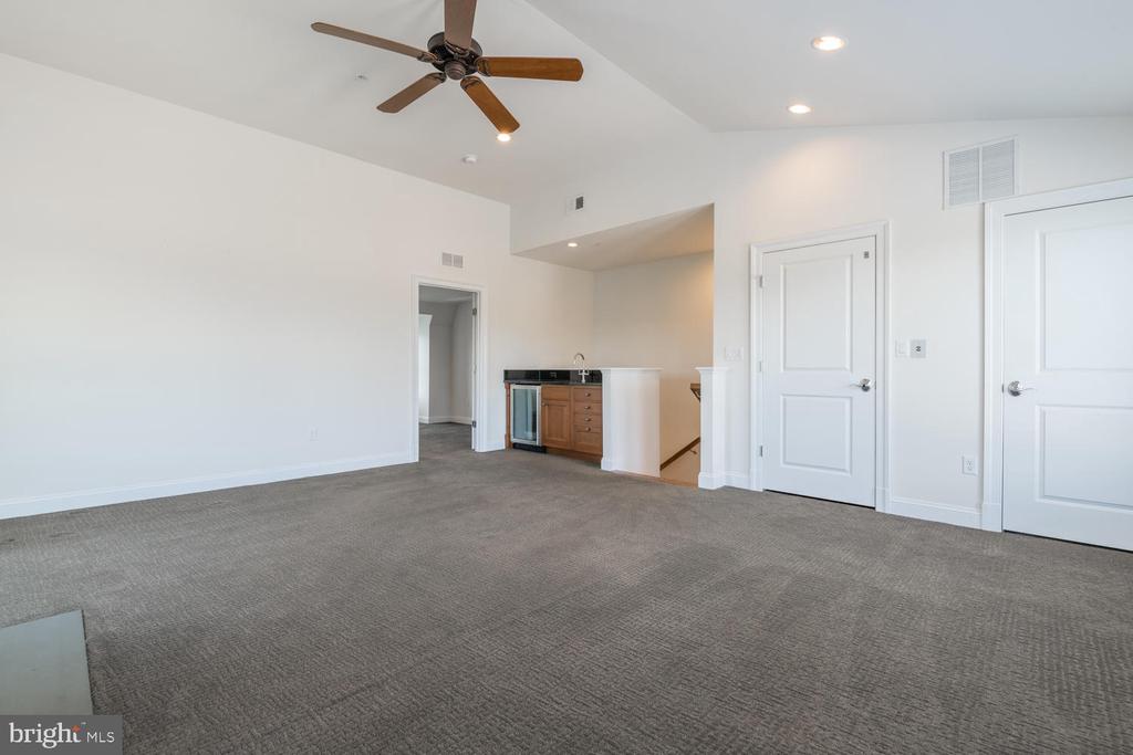 10861 SYMPHONY PARK DR