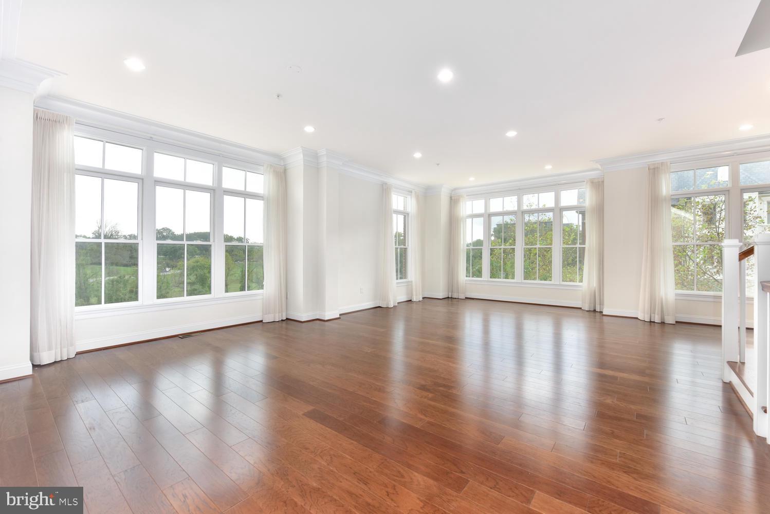 10861 SYMPHONY PARK DR