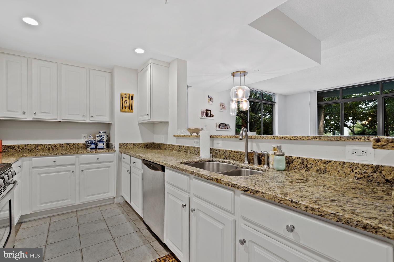 11710 Old Georgetown Rd #116