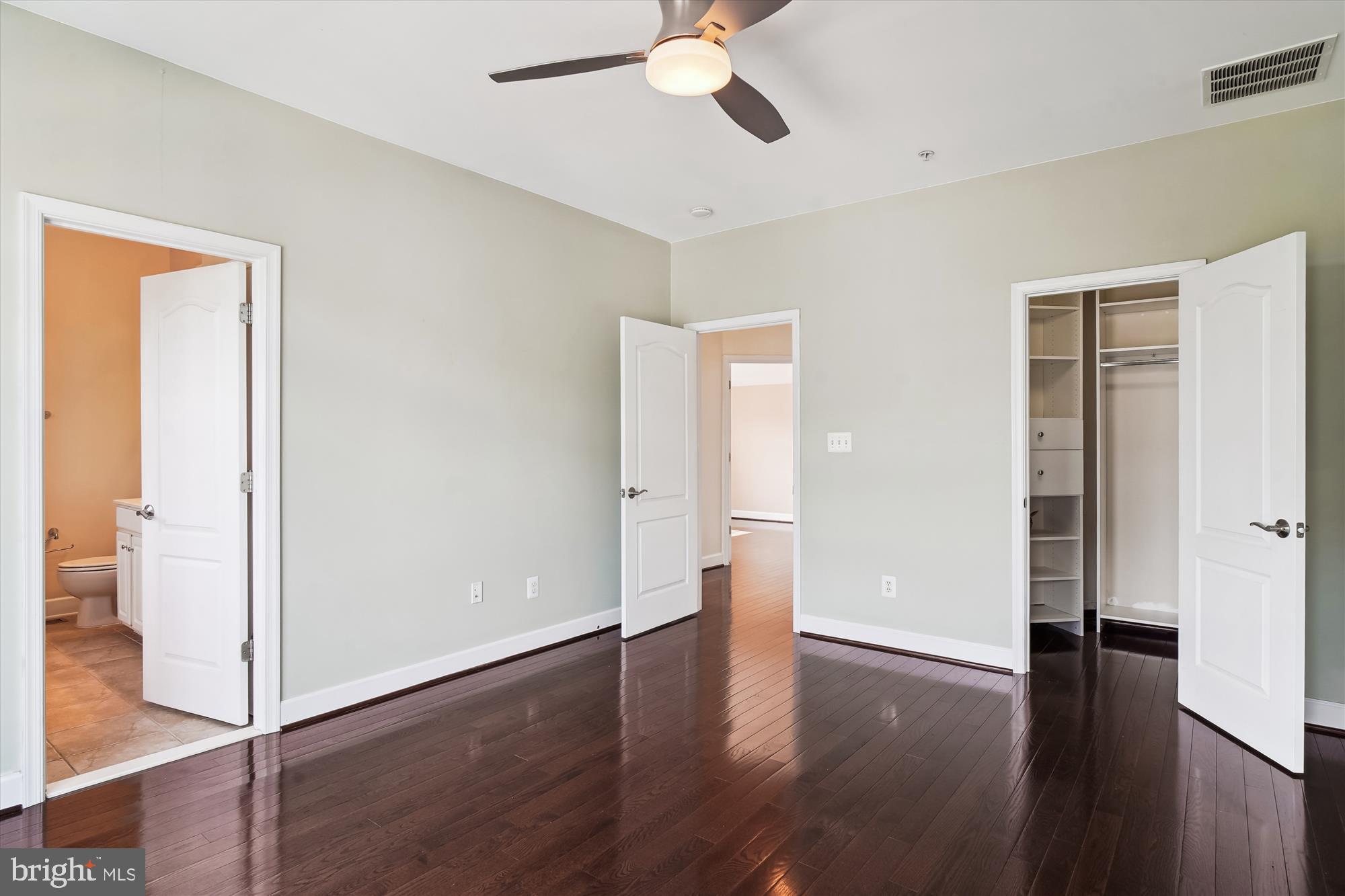 19437 Dover Cliffs Cir