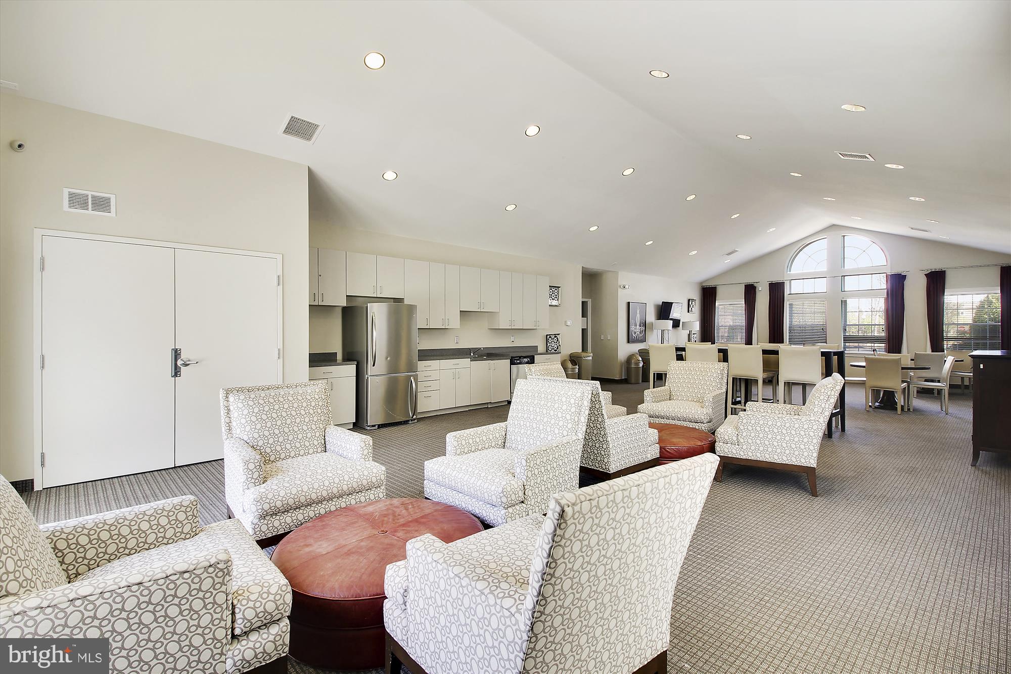 19437 Dover Cliffs Cir