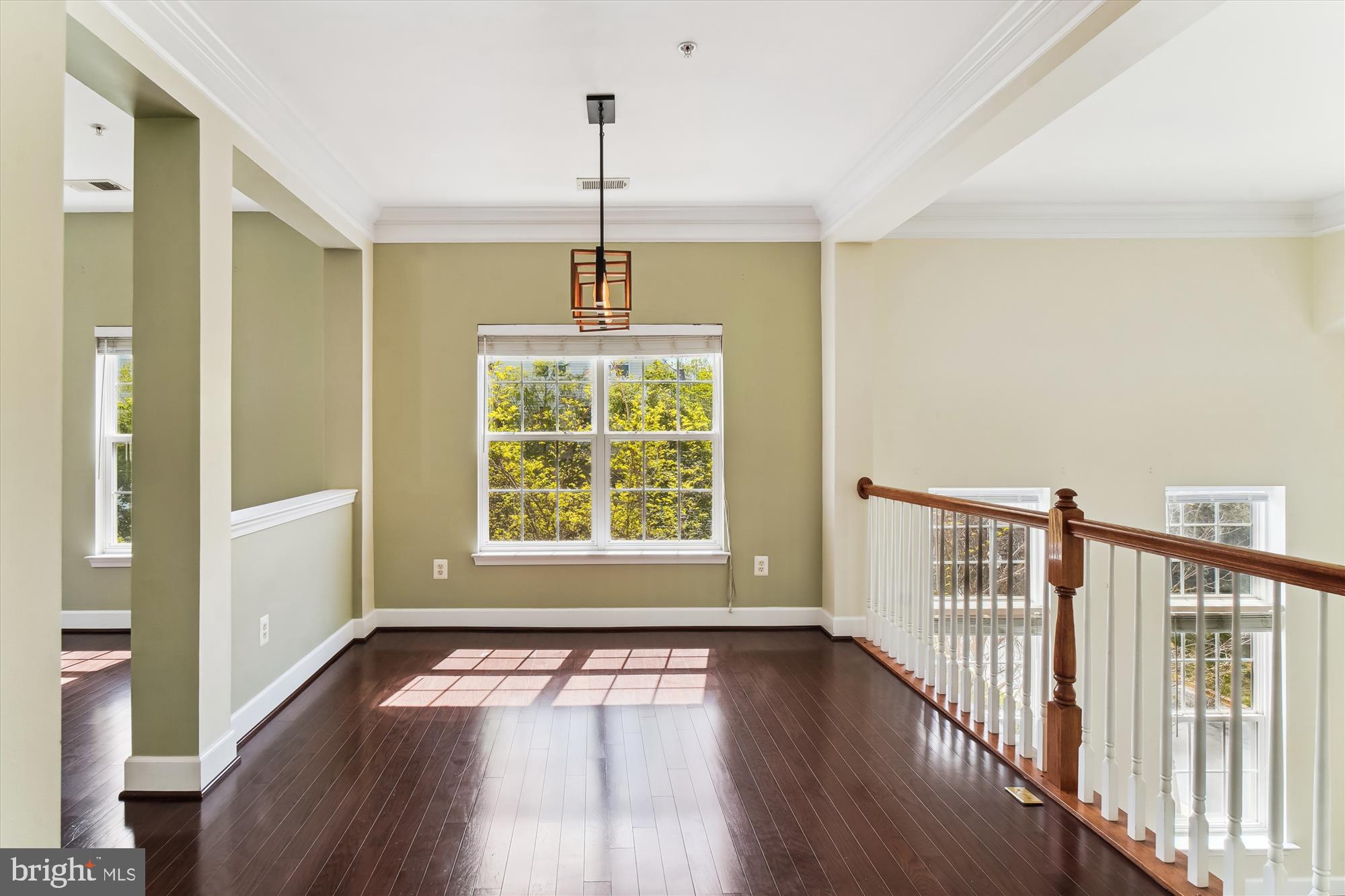 19437 Dover Cliffs Cir