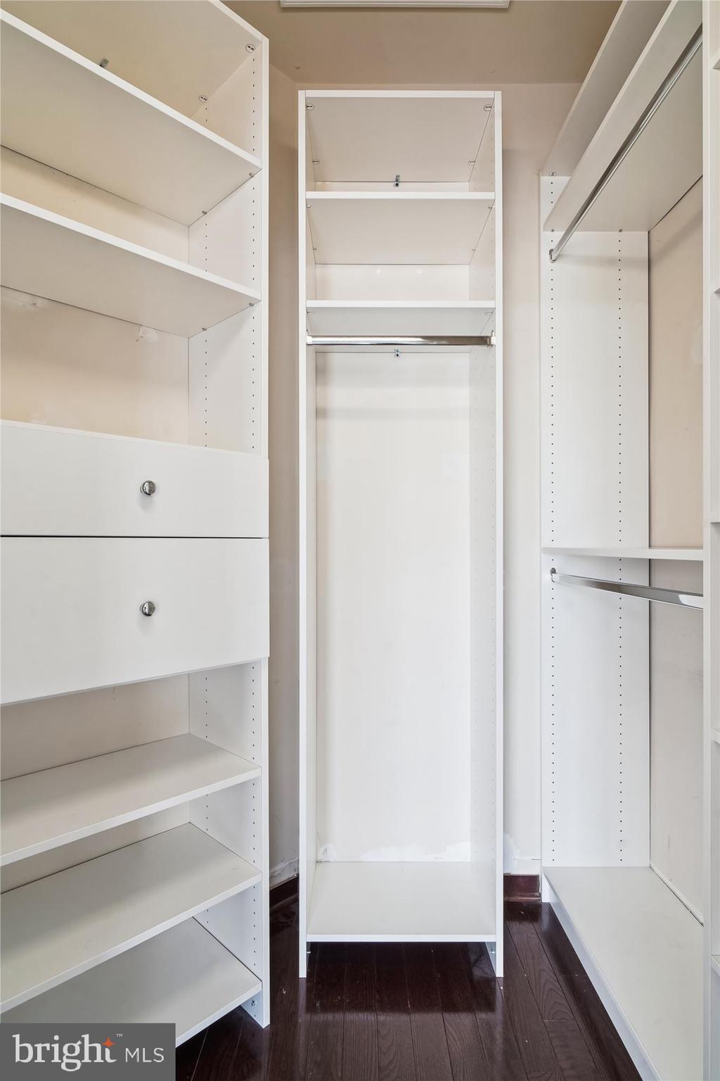 19437 Dover Cliffs Cir