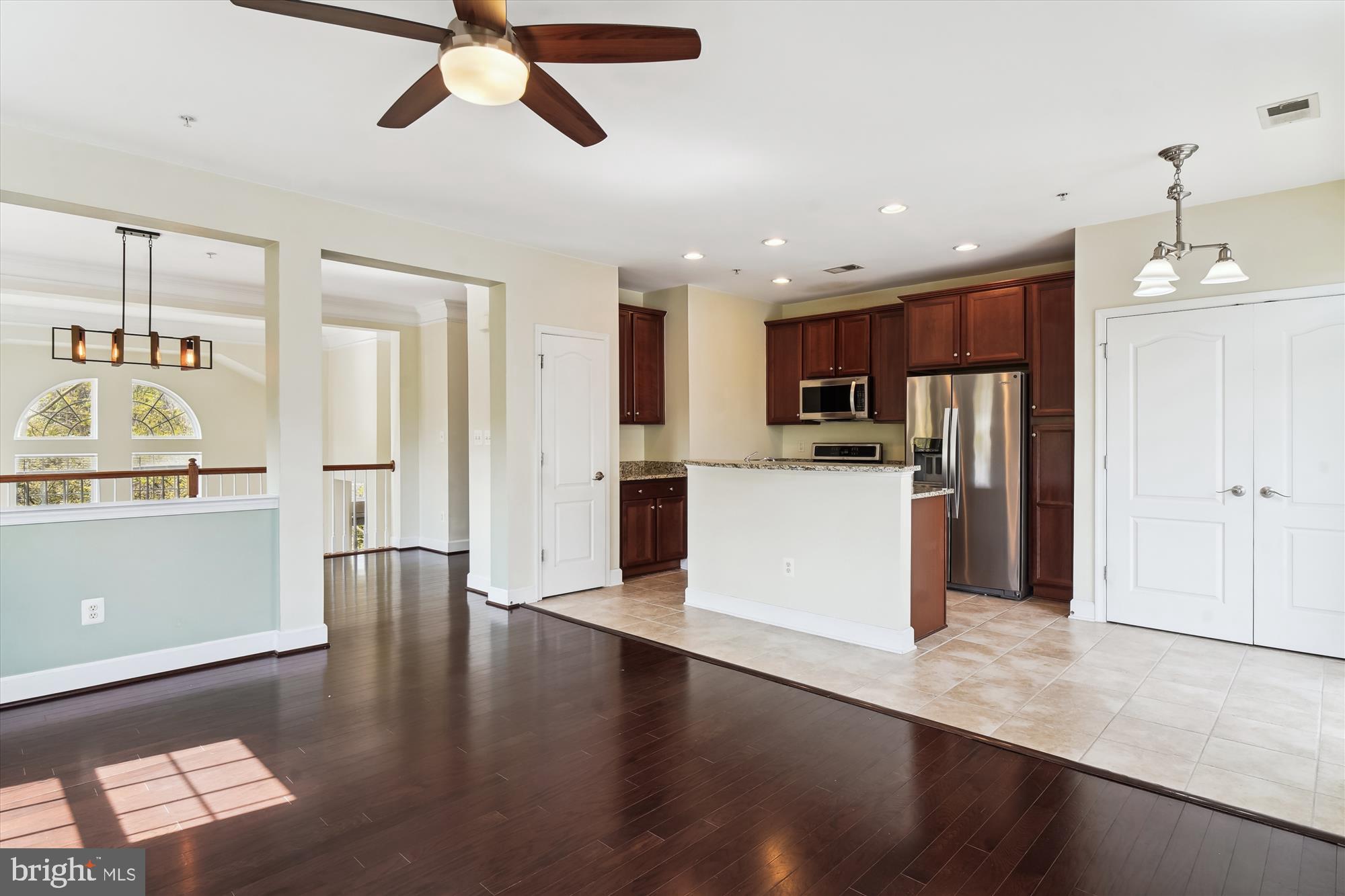 19437 Dover Cliffs Cir